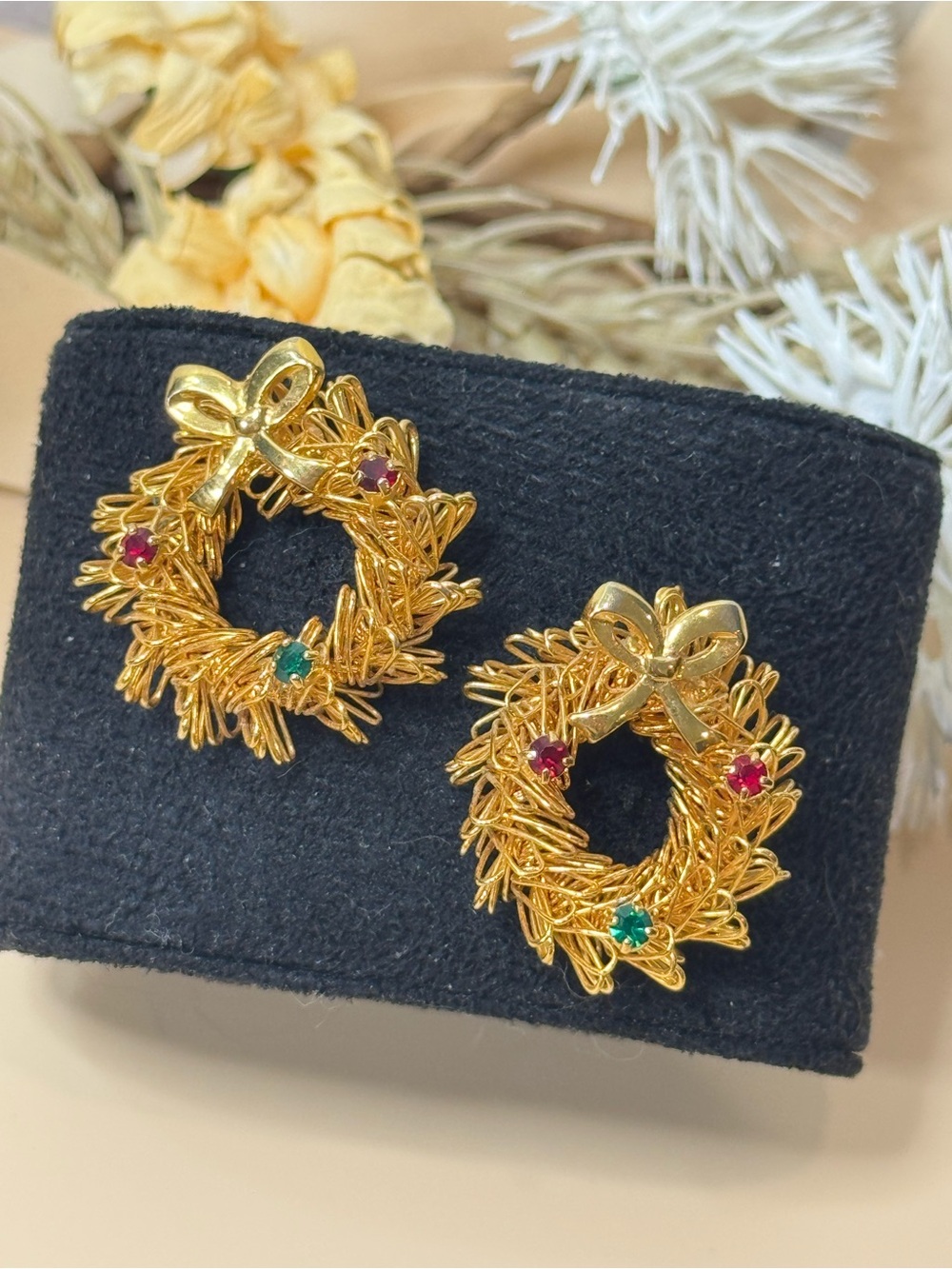 Vintage Gold Tone Christmas Wreath Earrings Red Green Rhinestone Bow Studs